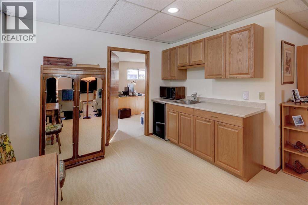 5943 Silver Ridge Drive Nw, Calgary, AB - Indoor