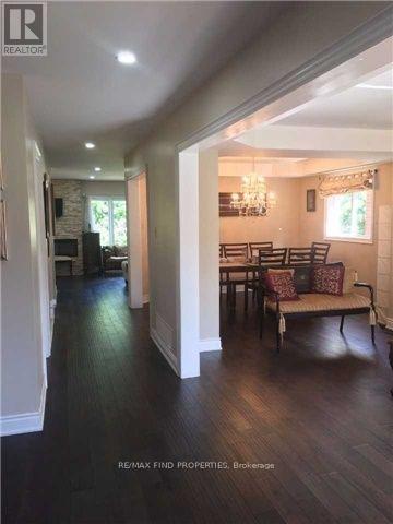 2406 Yorktown Circle, Mississauga, ON - Indoor