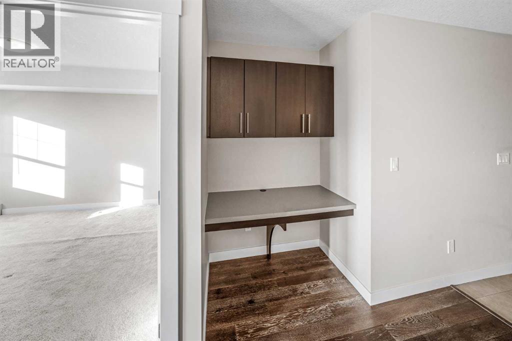 304, 2300 Evanston Square Nw, Calgary, AB - Indoor Photo Showing Other Room