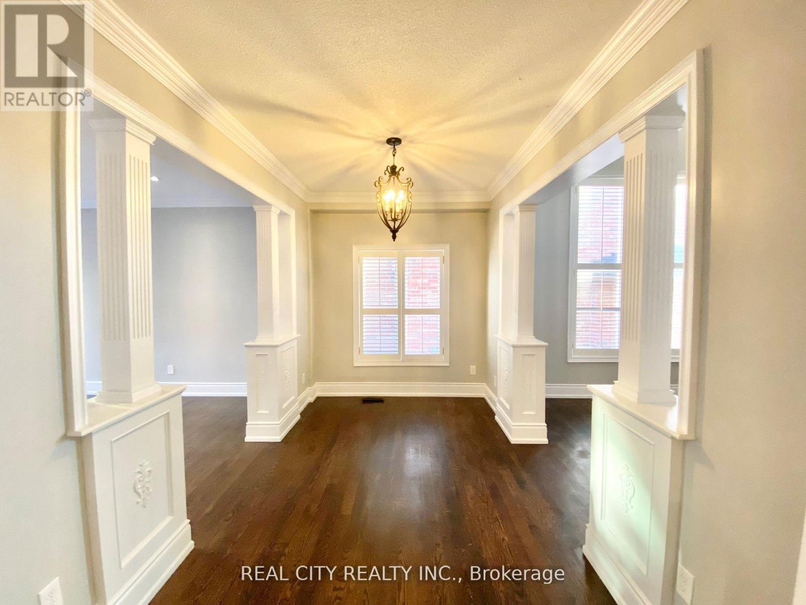 830 Old Derry Road, Mississauga, ON - Indoor Photo Showing Other Room