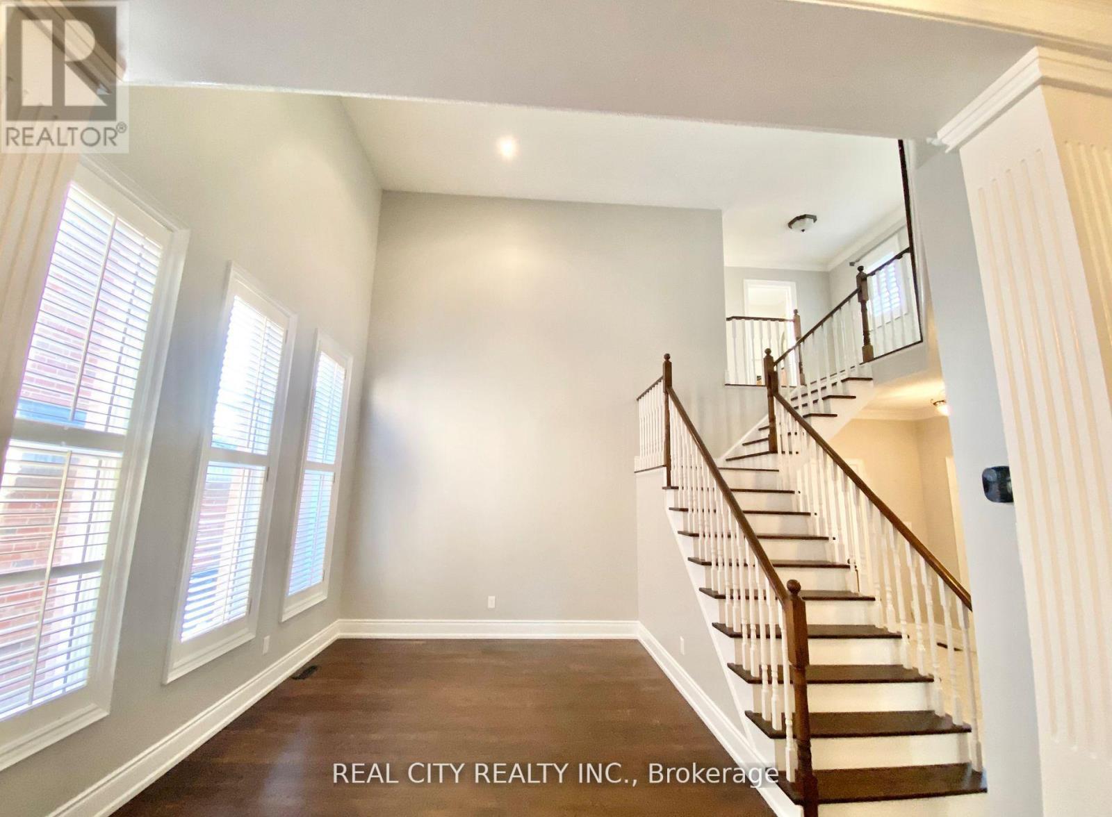 830 Old Derry Road, Mississauga, ON - Indoor Photo Showing Other Room