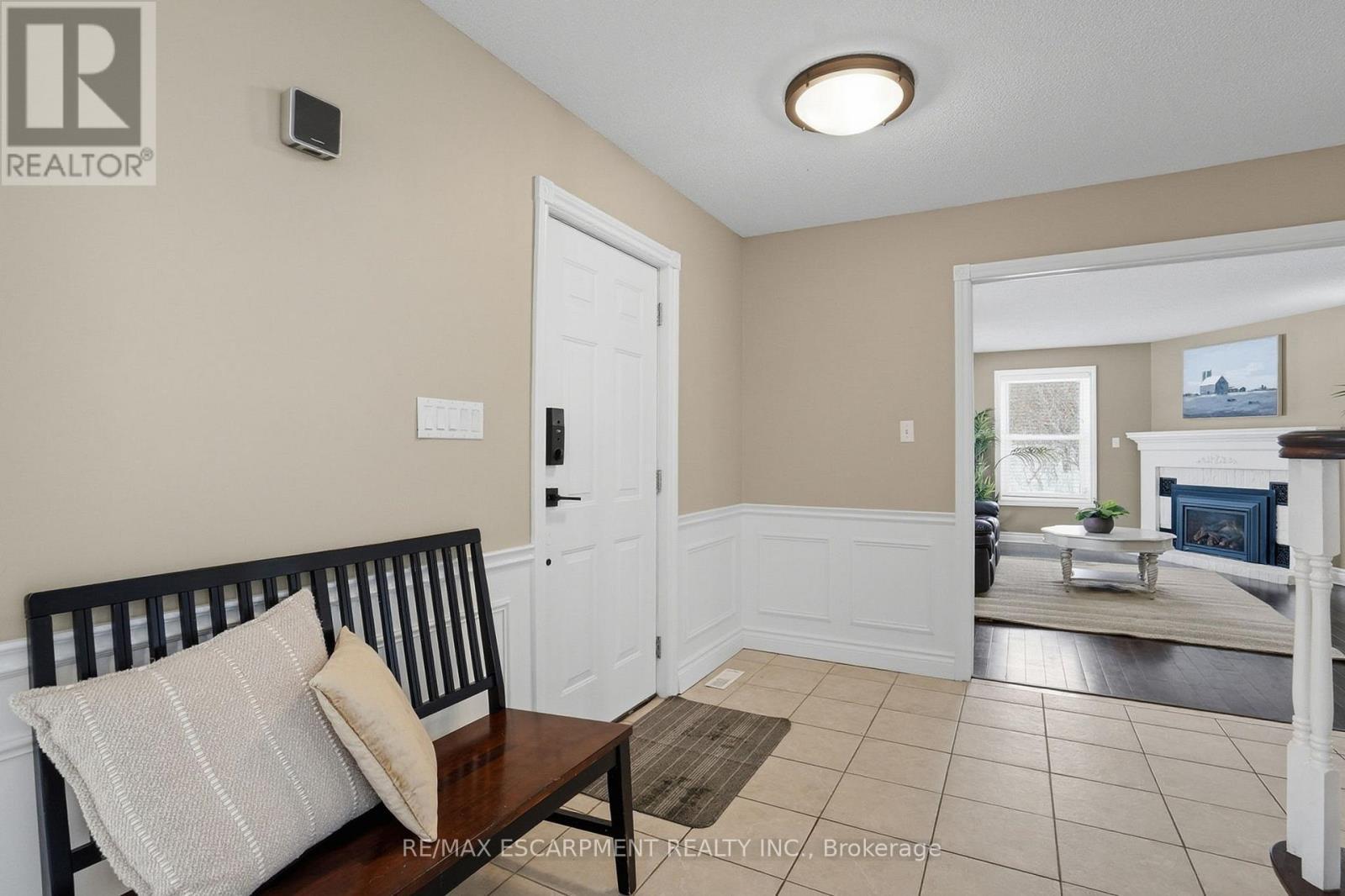 192 Concession 14 E, Hamilton, ON - Indoor With Fireplace