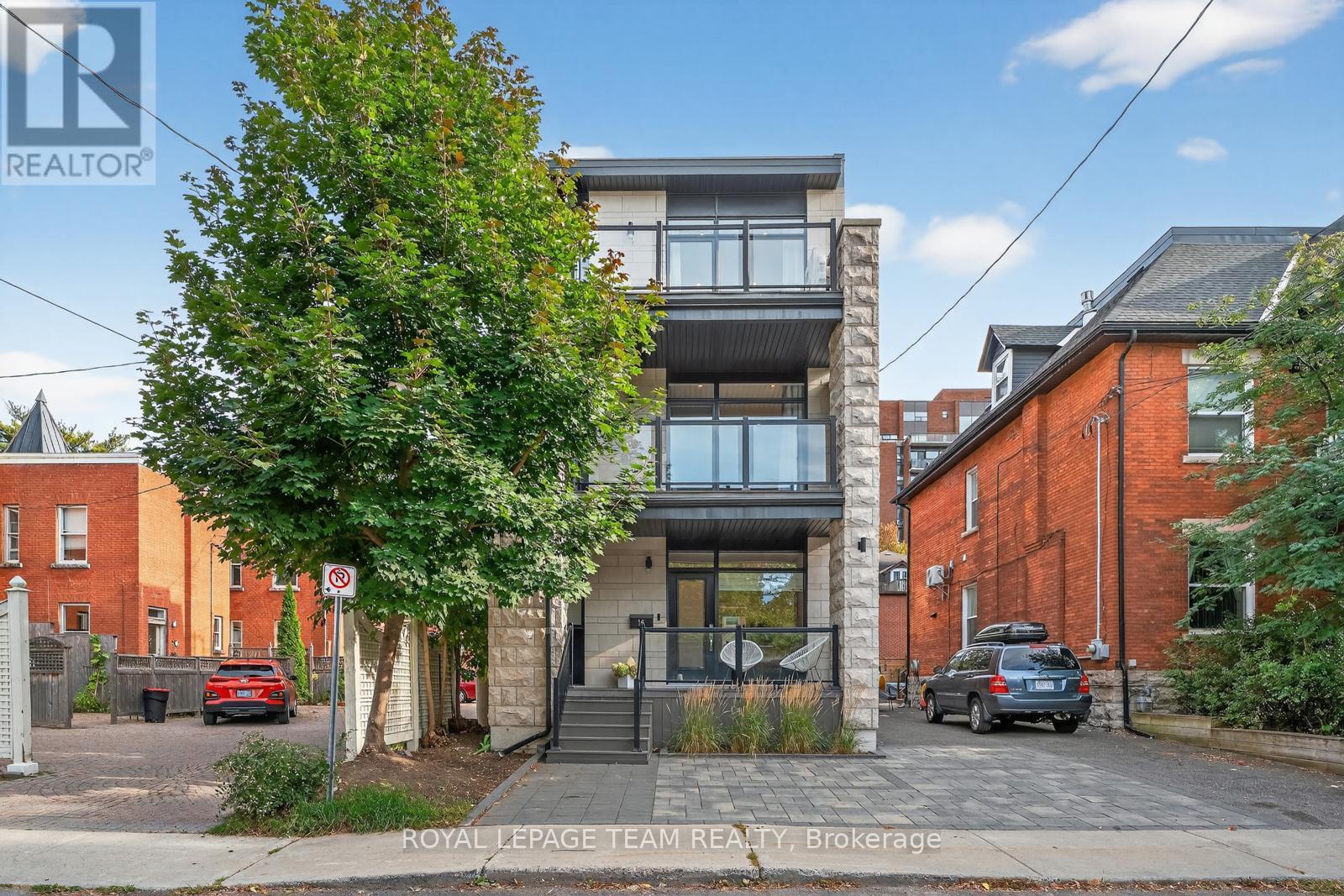 16 First Avenue, Ottawa, ON - Outdoor With Facade