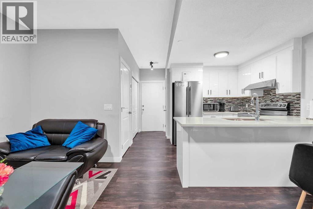 349 Calhoun Common Ne, Calgary, AB - Indoor Photo Showing Kitchen With Upgraded Kitchen