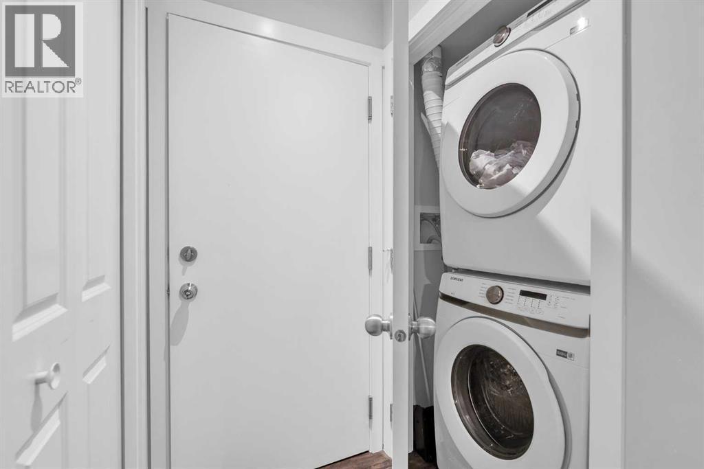 349 Calhoun Common Ne, Calgary, AB - Indoor Photo Showing Laundry Room