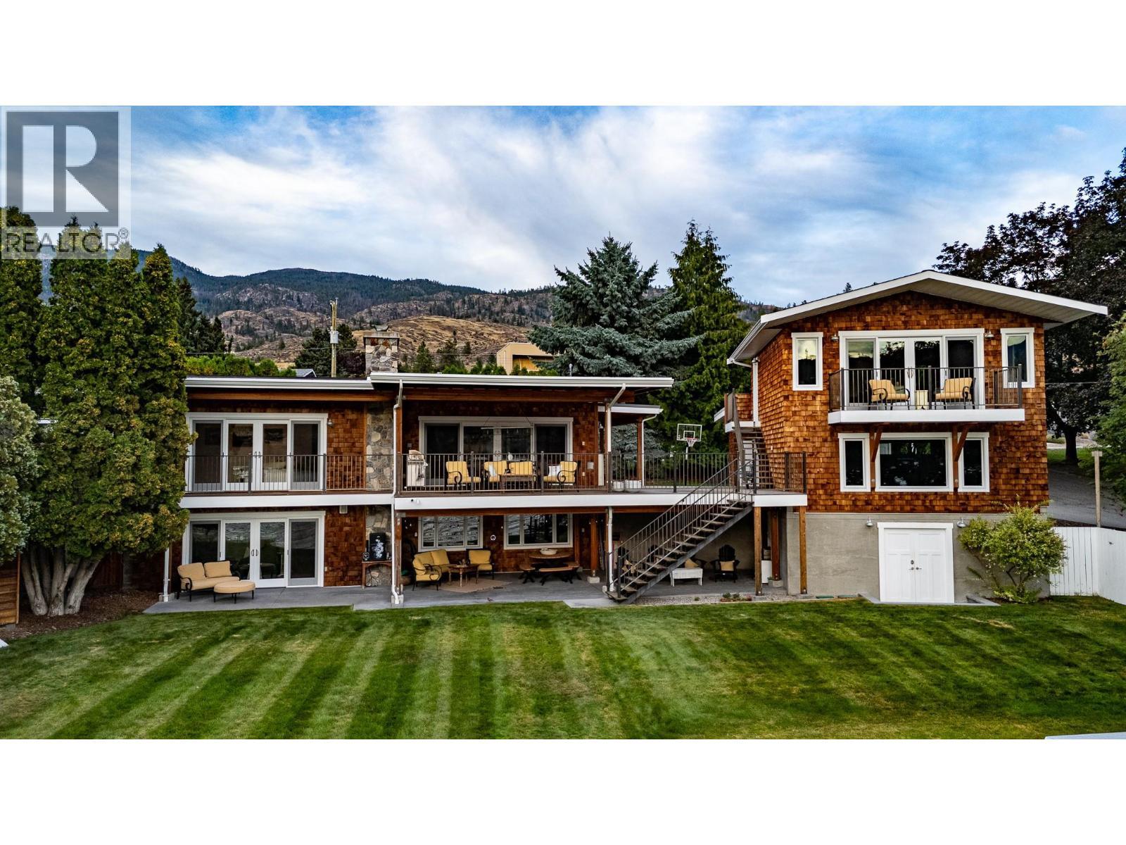 138 Devon Drive, Okanagan Falls, BC - Outdoor With Deck Patio Veranda With Facade