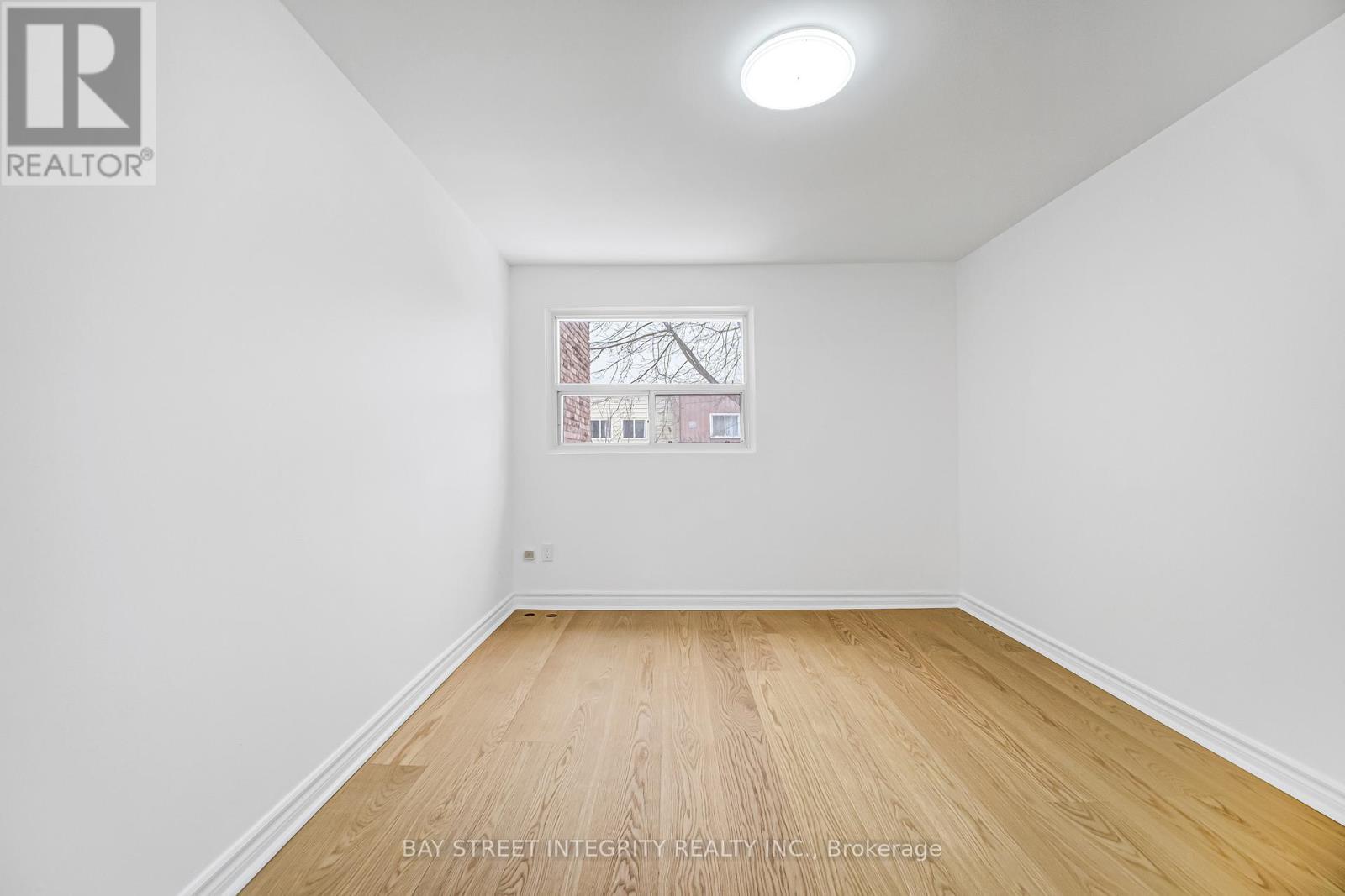 70 Elsa Vine Way, Toronto, ON - Indoor Photo Showing Other Room