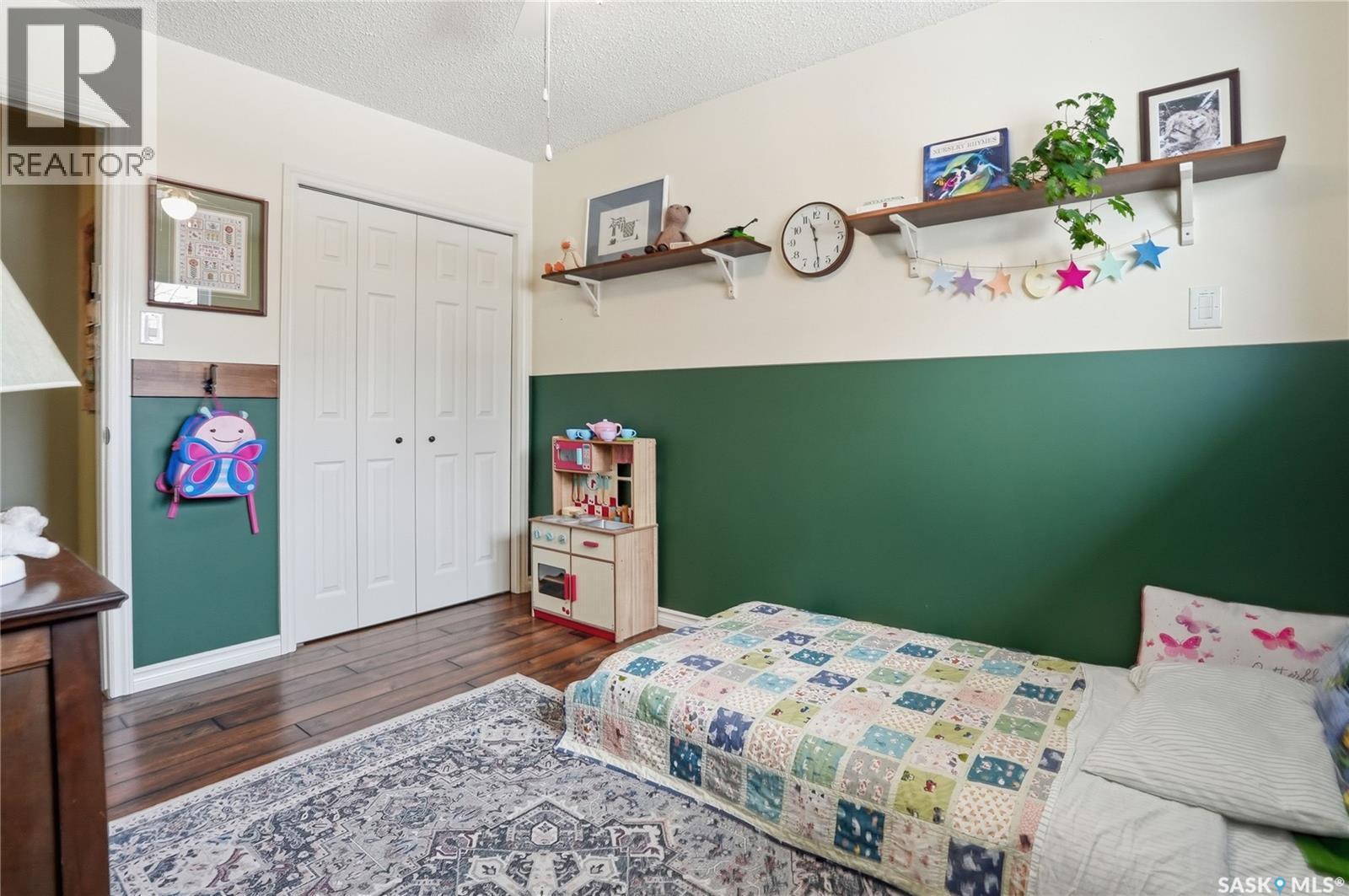 1714 Bradwell Avenue, Saskatoon, SK - Indoor Photo Showing Bedroom