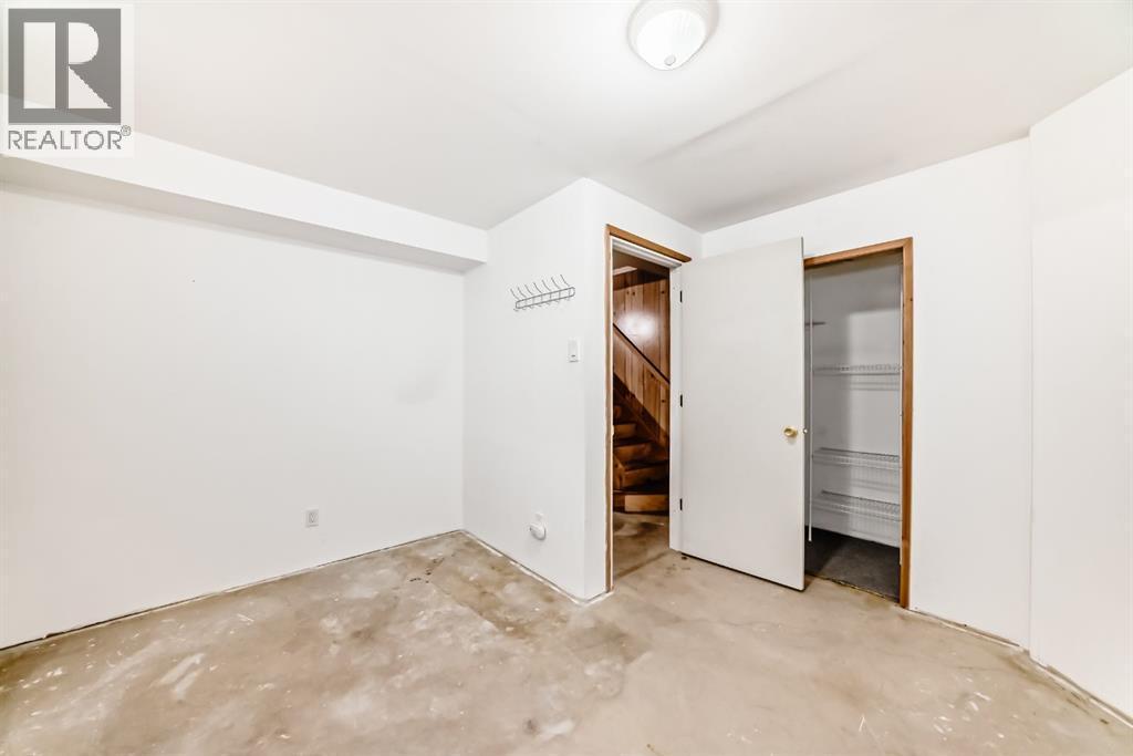 131 Taradale Drive Ne, Calgary, AB - Indoor Photo Showing Other Room