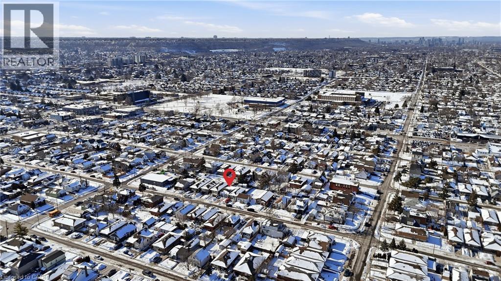 25 Delena Avenue N, Hamilton, ON - Outdoor With View