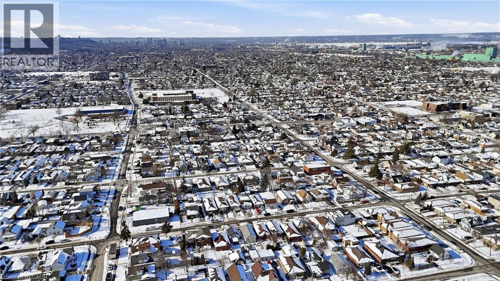 25 Delena Avenue N, Hamilton, ON - Outdoor With View