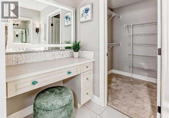 35 Mahogany Crescent Se, Calgary, AB - Indoor