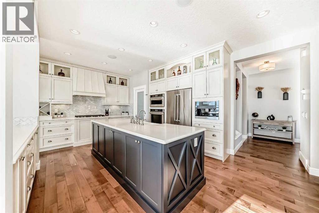 35 Mahogany Crescent Se, Calgary, AB - Indoor Photo Showing Kitchen With Upgraded Kitchen