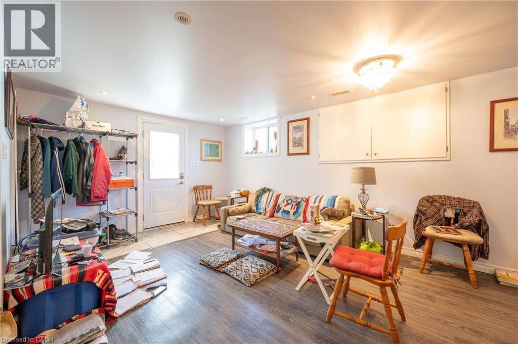 66 Belwood Crescent, Kitchener, ON - Indoor Photo Showing Living Room