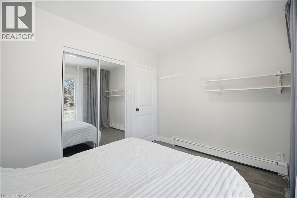 290 Lincoln Road, Waterloo, ON - Indoor Photo Showing Bedroom
