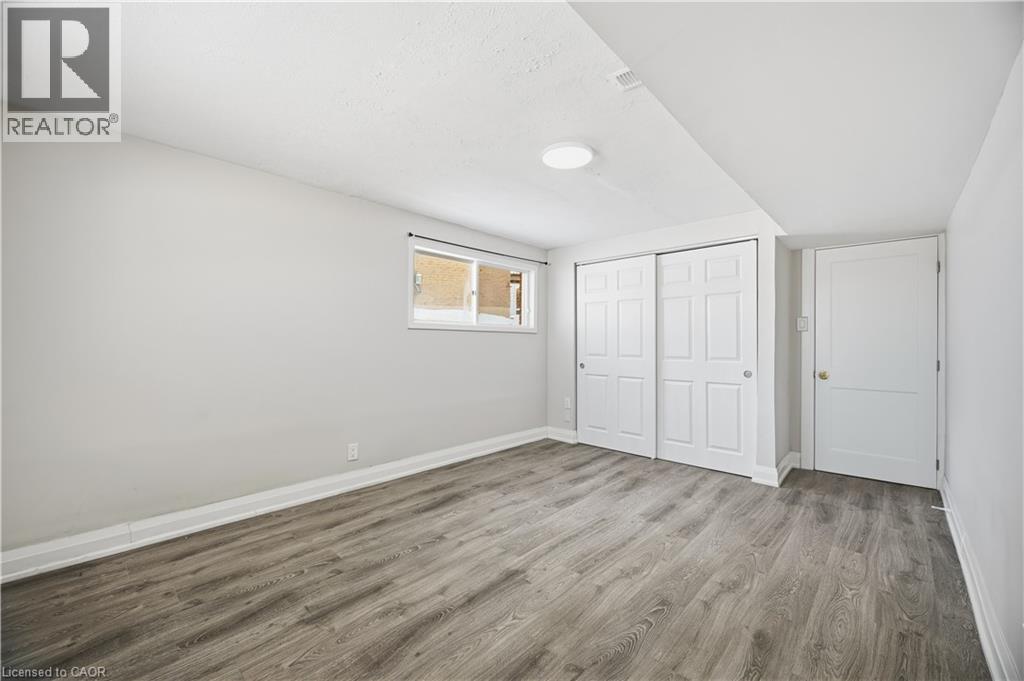 290 Lincoln Road, Waterloo, ON - Indoor Photo Showing Other Room