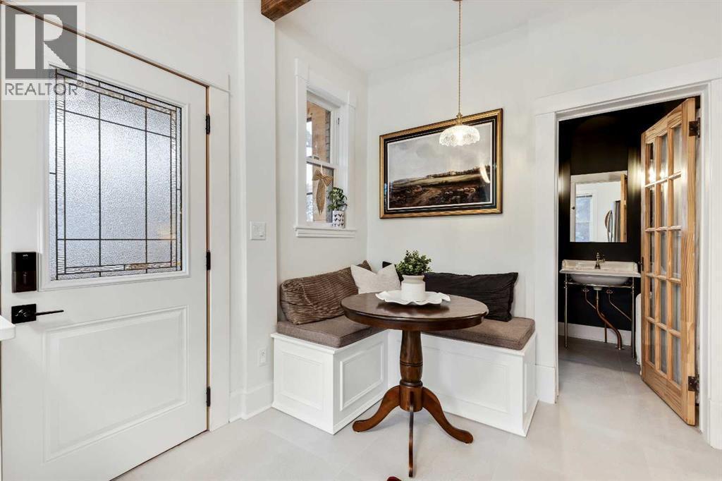 725 Macleod Trail Sw, High River, AB - Indoor