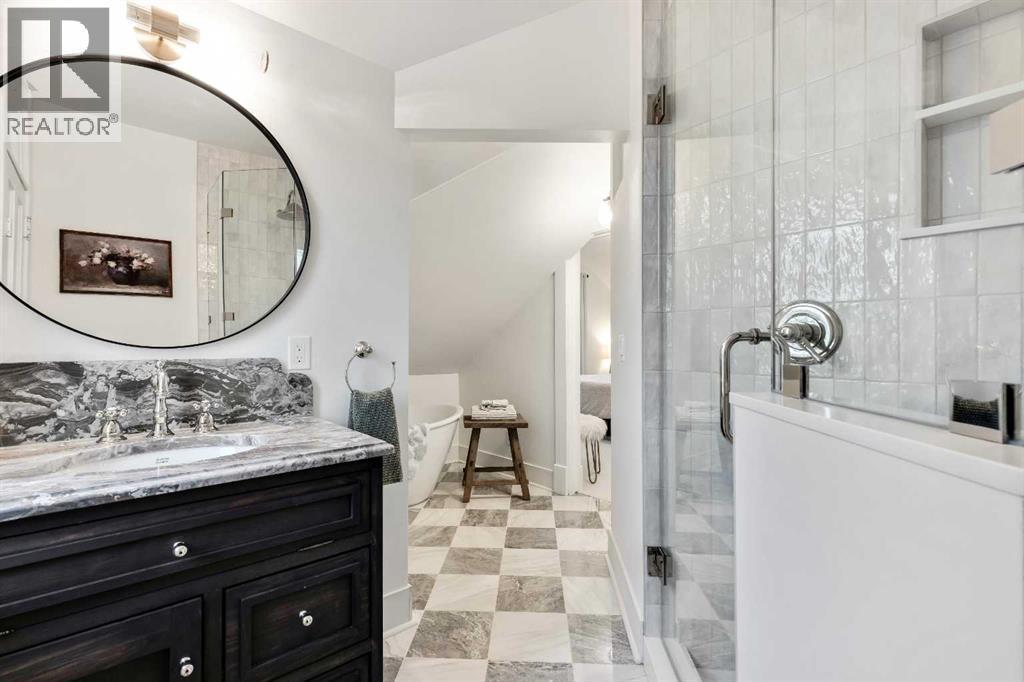 725 Macleod Trail Sw, High River, AB - Indoor Photo Showing Bathroom