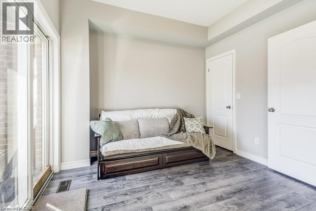 2362 Treversh Common, Burlington, ON - Indoor