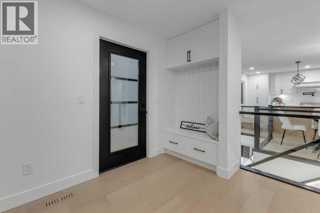 9419 Academy Drive Se, Calgary, AB - Indoor Photo Showing Other Room