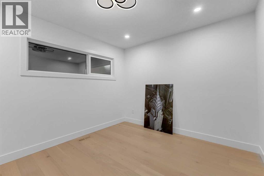 9419 Academy Drive Se, Calgary, AB - Indoor Photo Showing Other Room