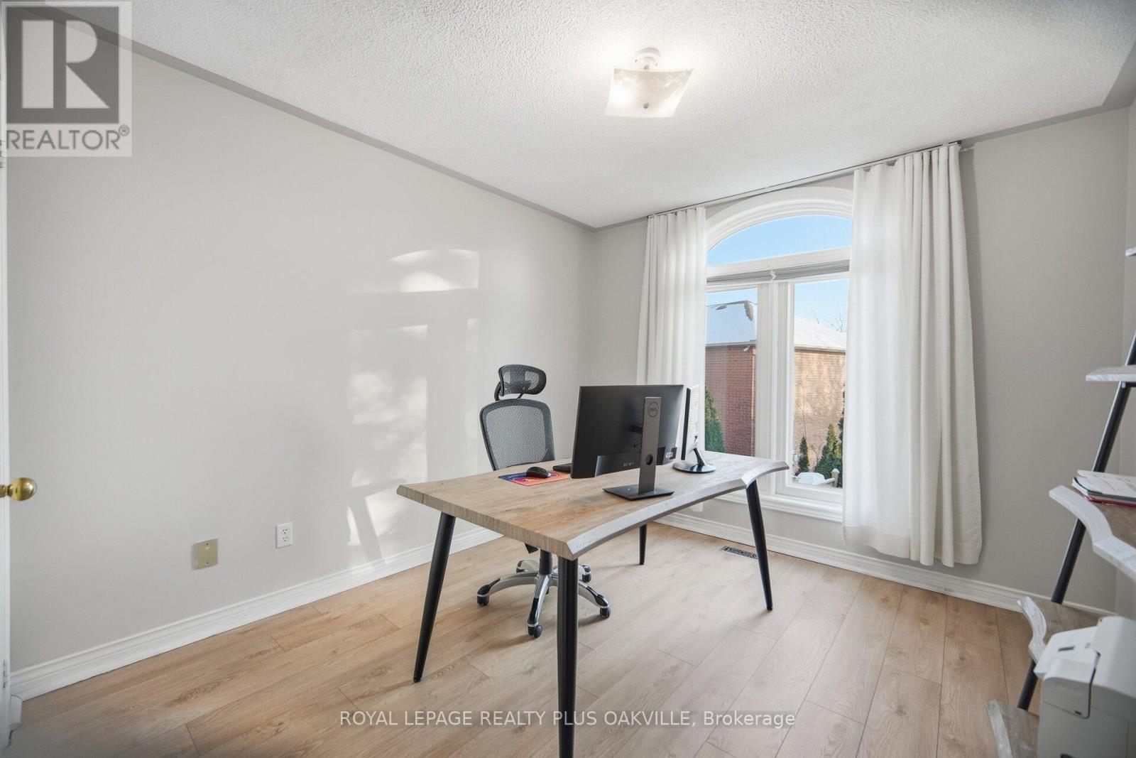 3395 Trelawny Circle, Mississauga, ON - Indoor Photo Showing Office
