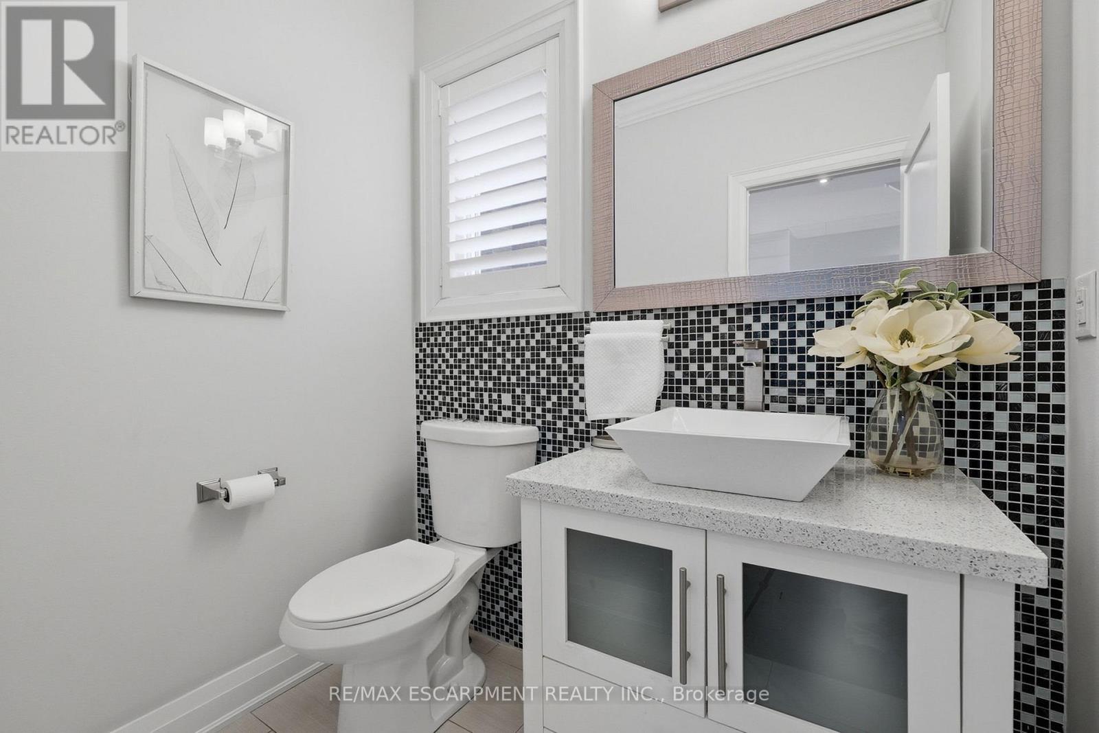 1159 Alexandra Avenue, Mississauga, ON - Indoor Photo Showing Bathroom