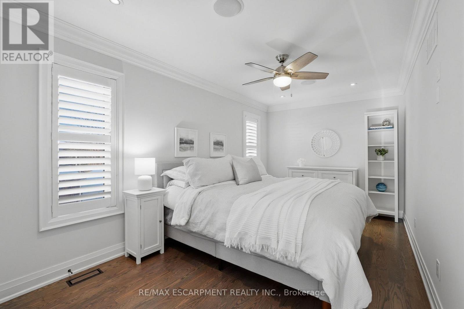 1159 Alexandra Avenue, Mississauga, ON - Indoor Photo Showing Bedroom