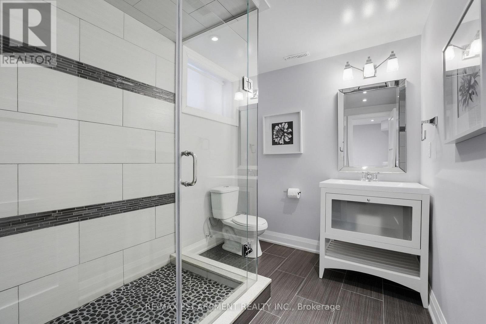 1159 Alexandra Avenue, Mississauga, ON - Indoor Photo Showing Bathroom