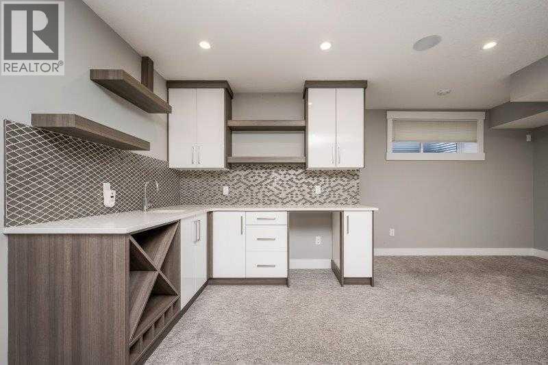 219 19 Avenue Nw, Calgary, AB - Indoor