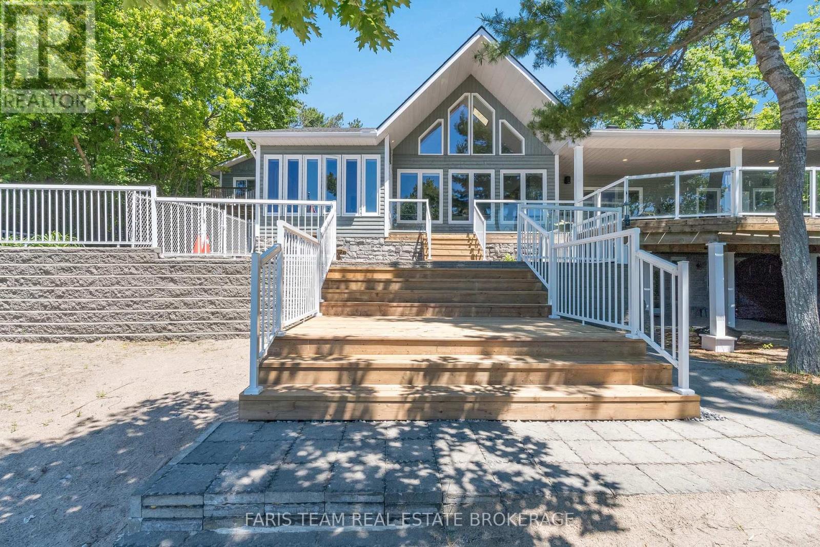 24 Finley Drive, Tiny, ON - Outdoor With Deck Patio Veranda
