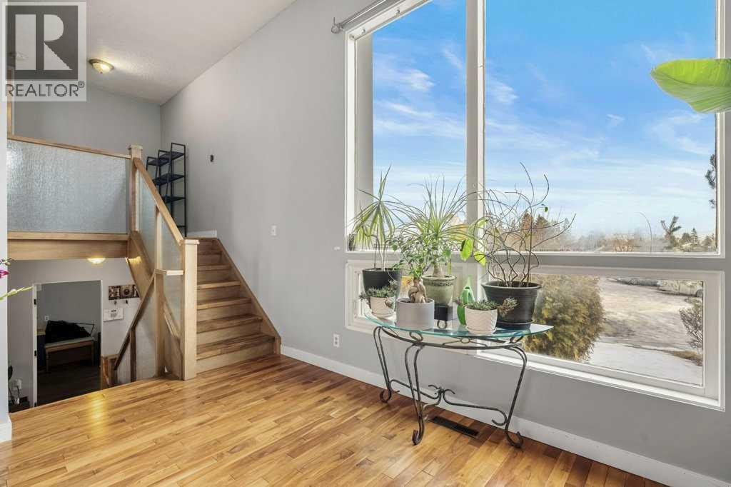 4704 Marbury Place Ne, Calgary, AB - Indoor Photo Showing Other Room