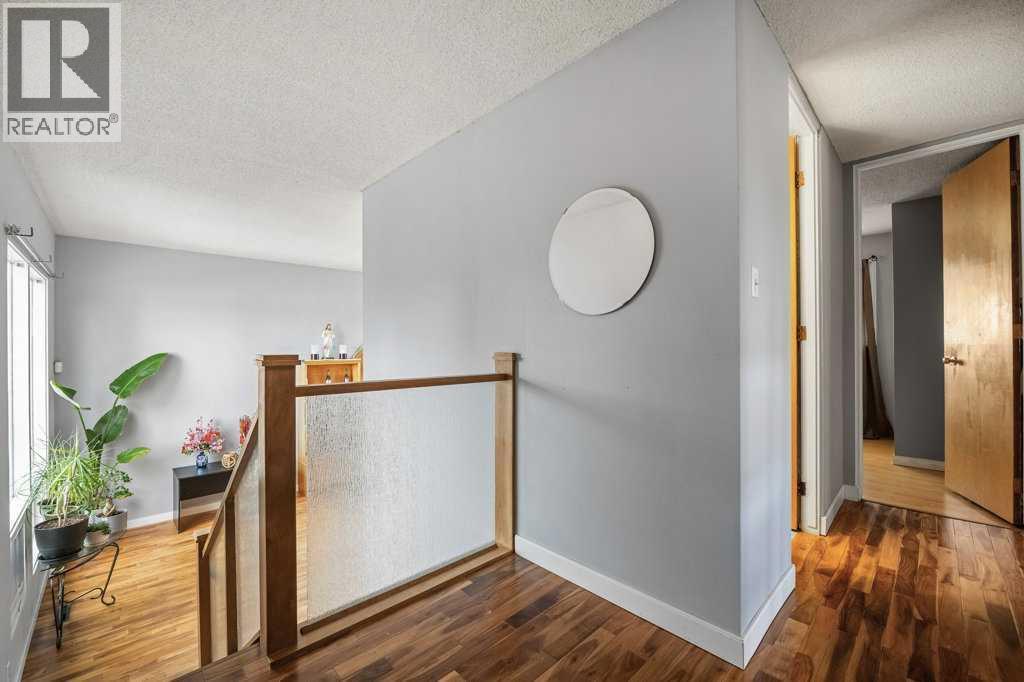 4704 Marbury Place Ne, Calgary, AB - Indoor Photo Showing Other Room