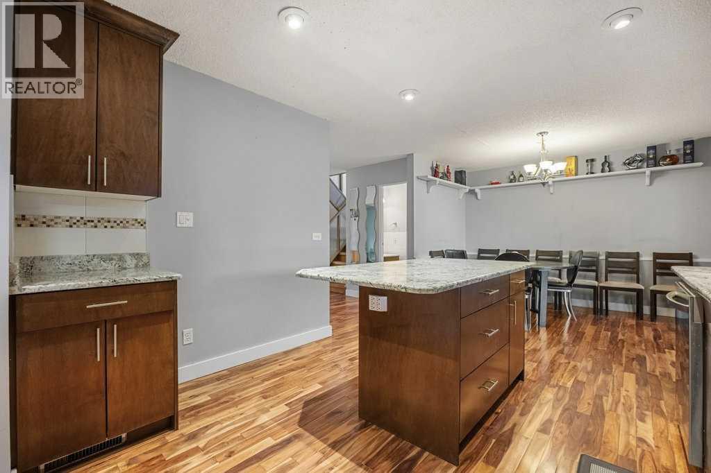 4704 Marbury Place Ne, Calgary, AB - Indoor