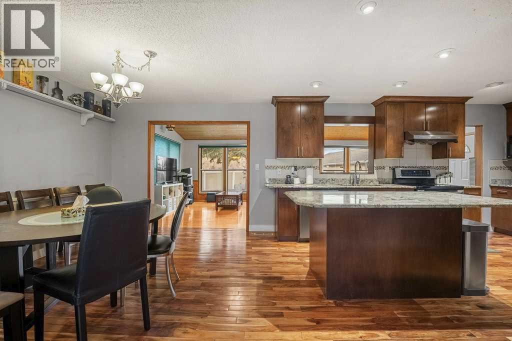 4704 Marbury Place Ne, Calgary, AB - Indoor