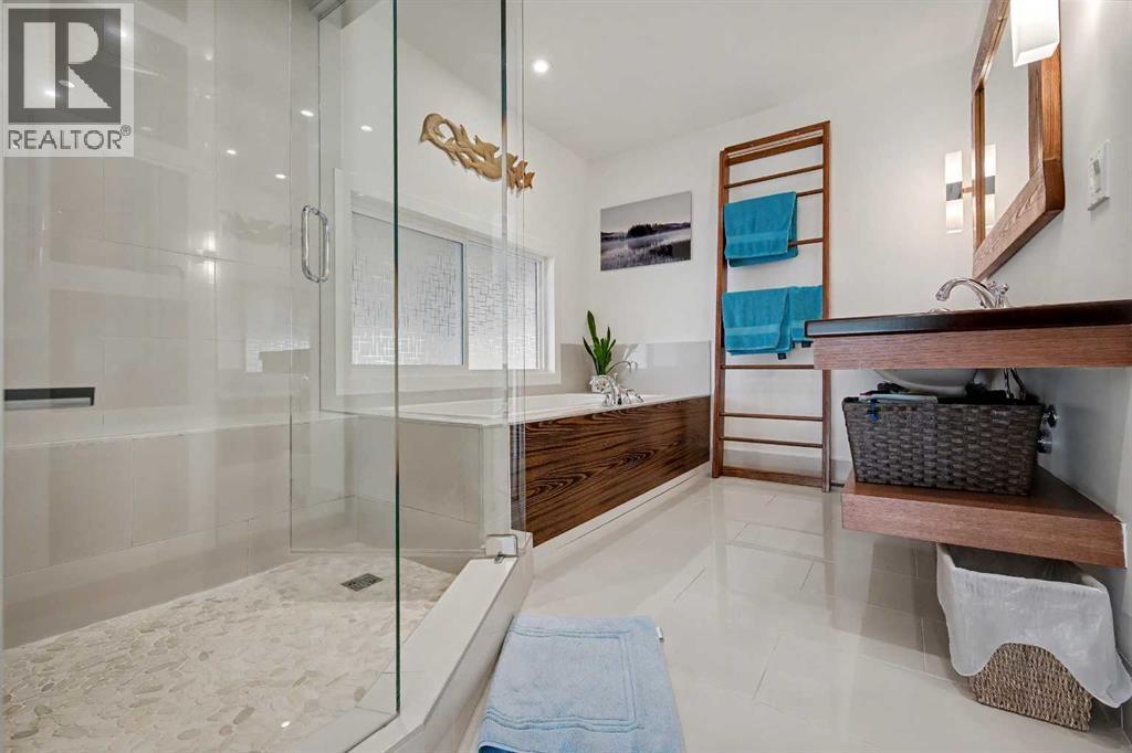 7331 Silver Mead Road Nw, Calgary, AB - Indoor Photo Showing Bathroom