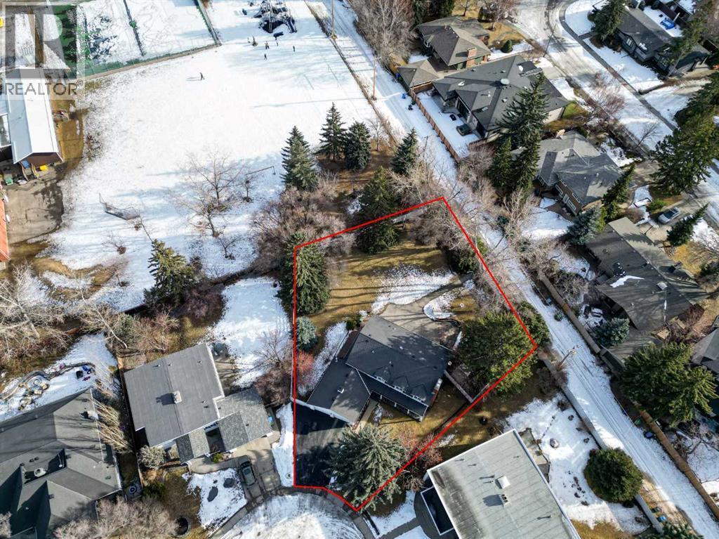 1111 Beverley Boulevard Sw, Calgary, AB - Outdoor With View