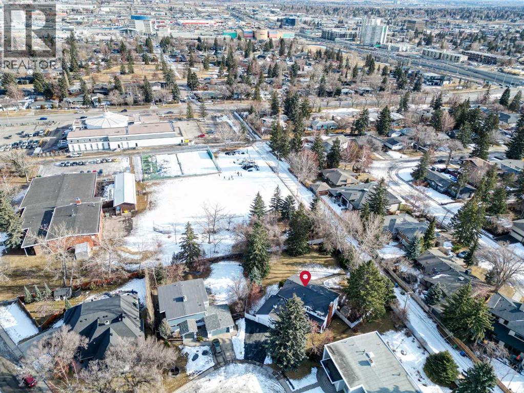 1111 Beverley Boulevard Sw, Calgary, AB - Outdoor With View
