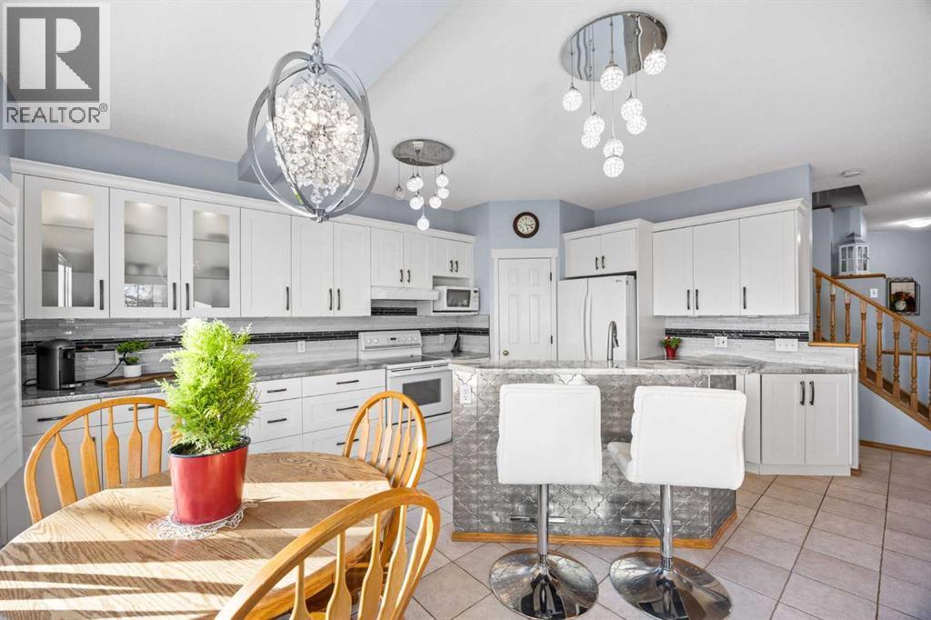 244 Oakmere Place, Chestermere, AB - Indoor Photo Showing Other Room