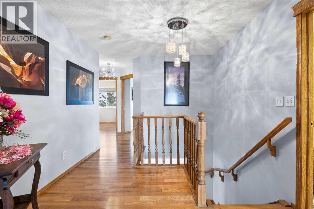 244 Oakmere Place, Chestermere, AB - Indoor Photo Showing Other Room