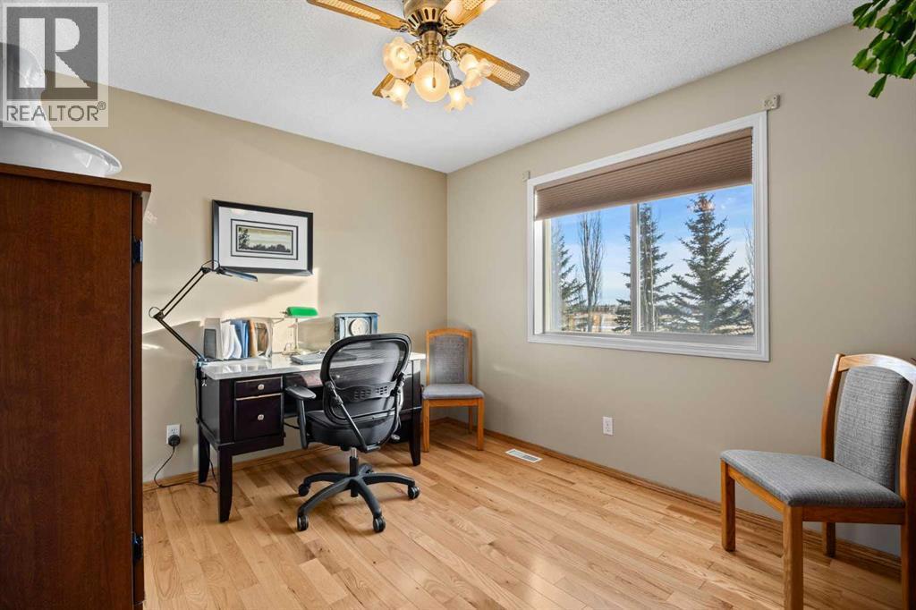 244 Oakmere Place, Chestermere, AB - Indoor Photo Showing Office