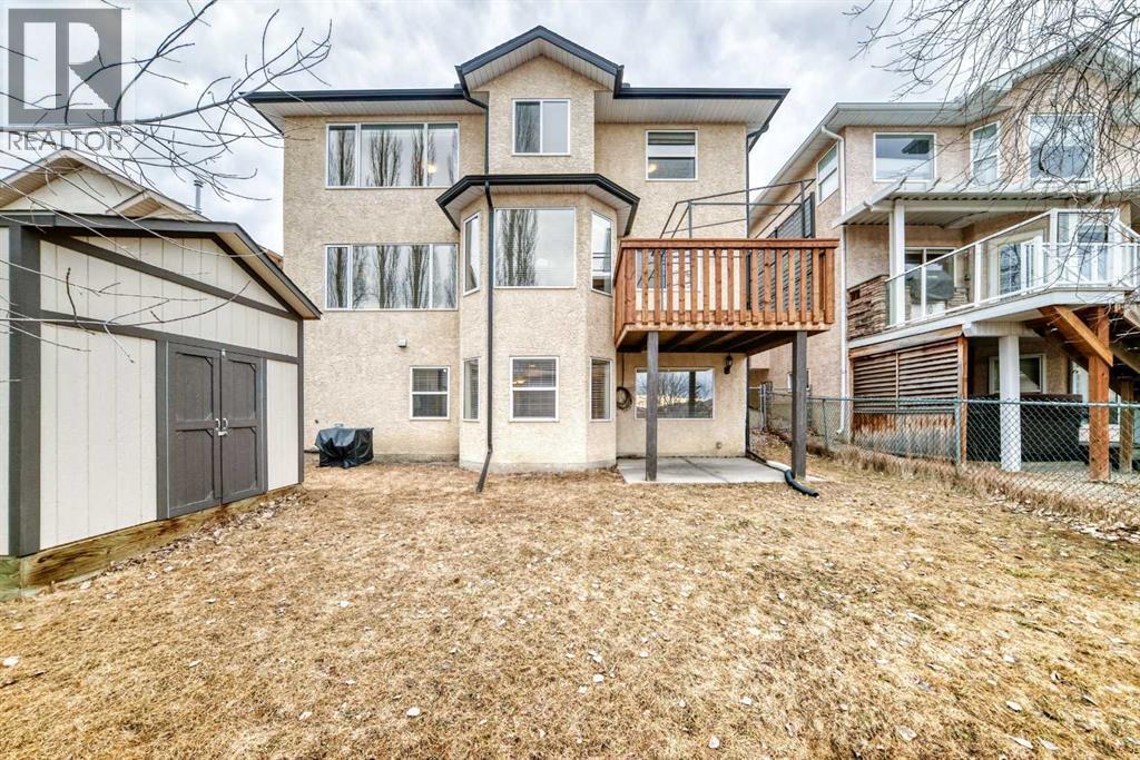 668 Scimitar Bay Nw, Calgary, AB - Outdoor