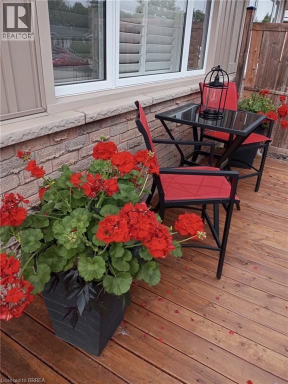 4 Maple Crescent, Paris, ON - Outdoor With Deck Patio Veranda With Exterior