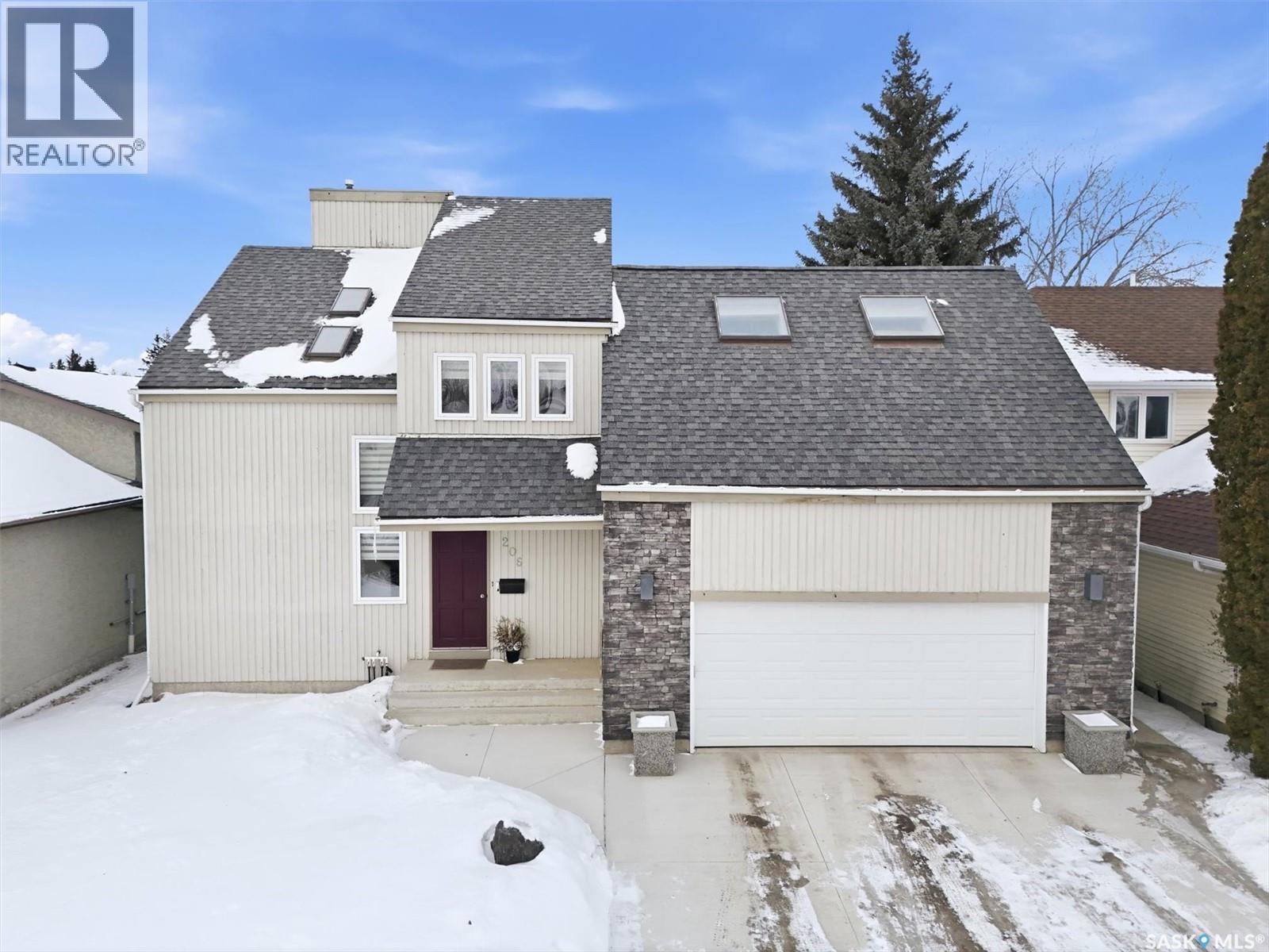 206 Gathercole Crescent, Saskatoon, SK - Outdoor