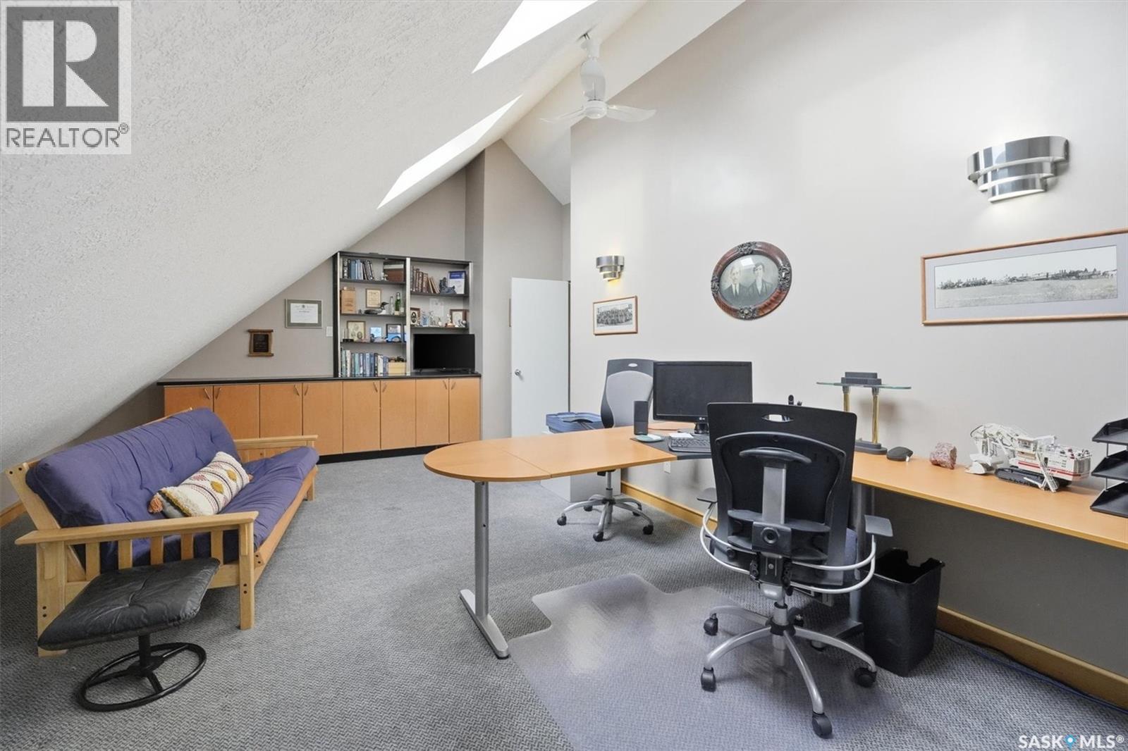 206 Gathercole Crescent, Saskatoon, SK - Indoor Photo Showing Office