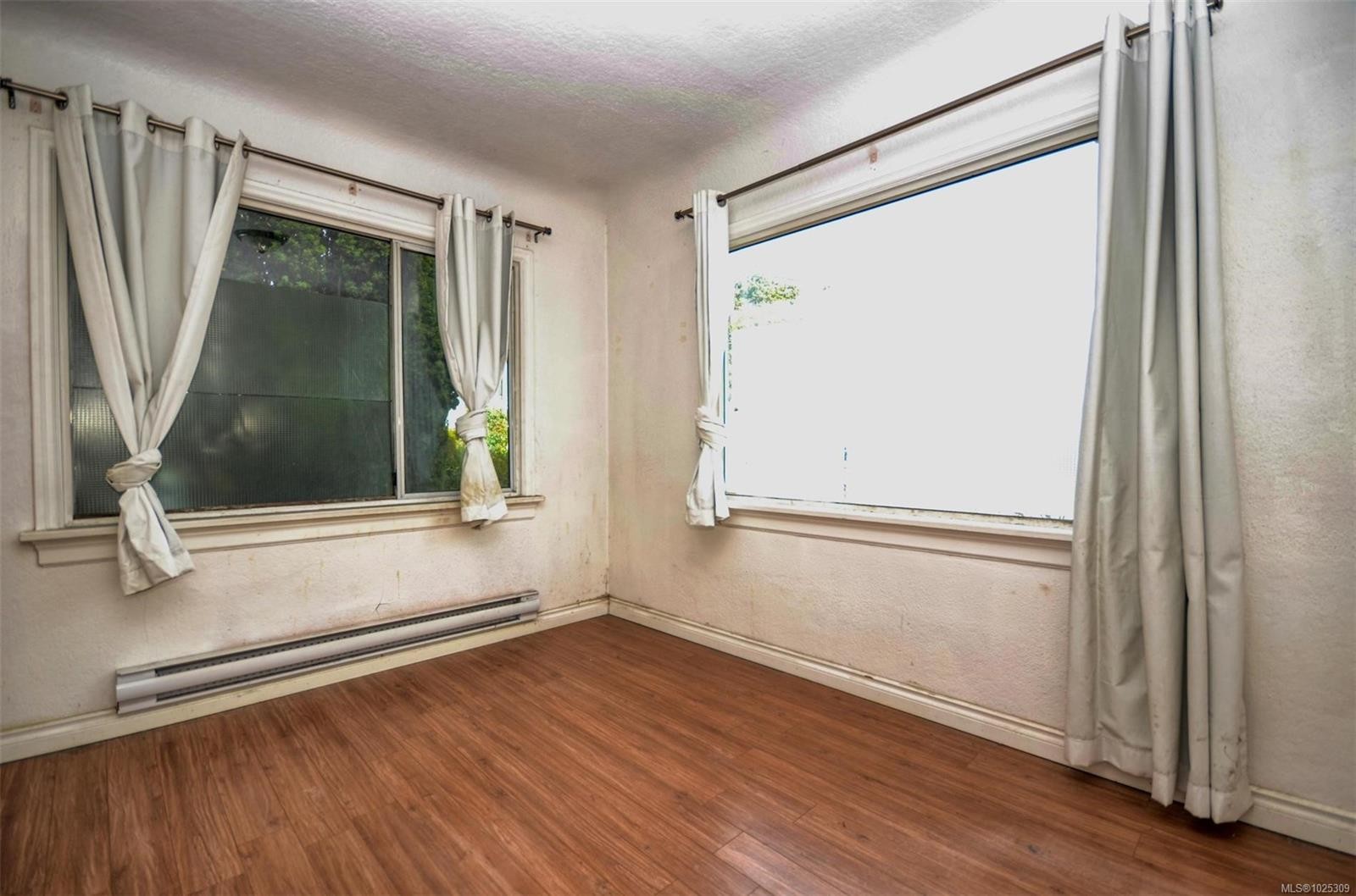 1237 Hillside Ave, Victoria, BC