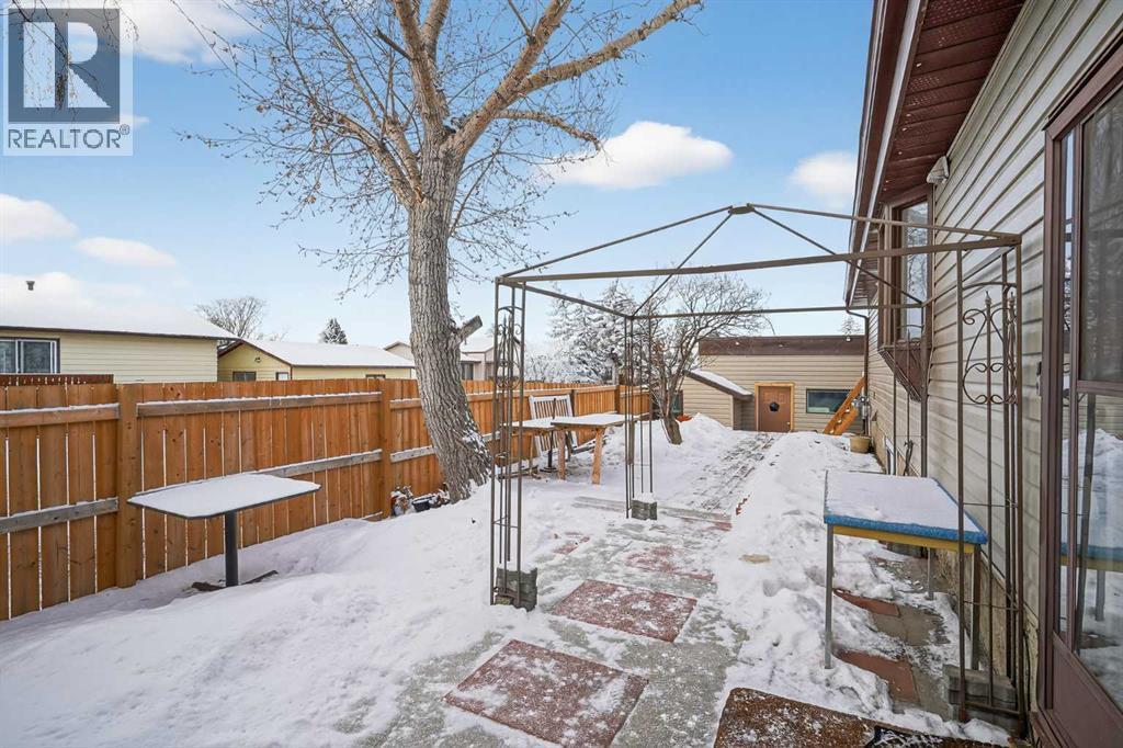 3503 42 Street Ne, Calgary, AB - Outdoor With Deck Patio Veranda