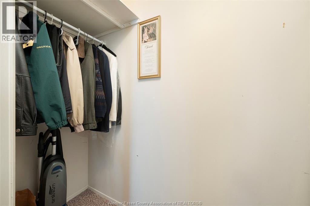 9099 Riverside Dr E Unit# E1017, Windsor, ON - Indoor With Storage