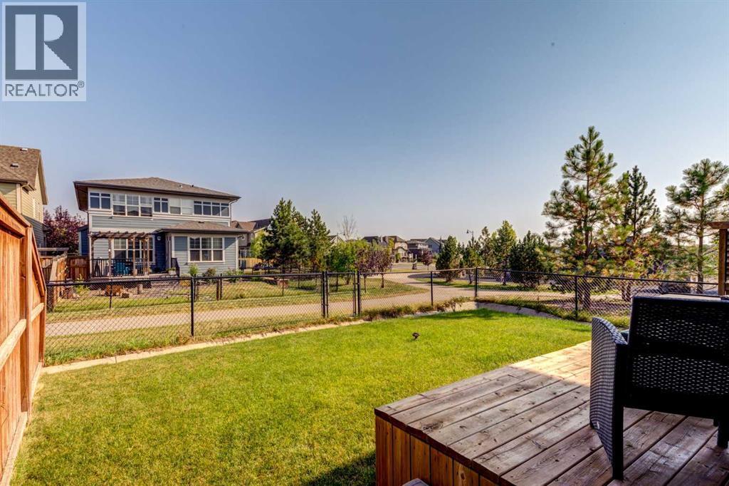 14 Marquis Heights Se, Calgary, AB - Outdoor