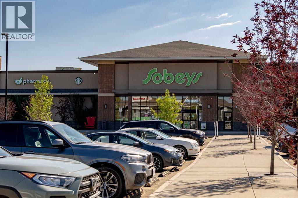 14 Marquis Heights Se, Calgary, AB - Outdoor